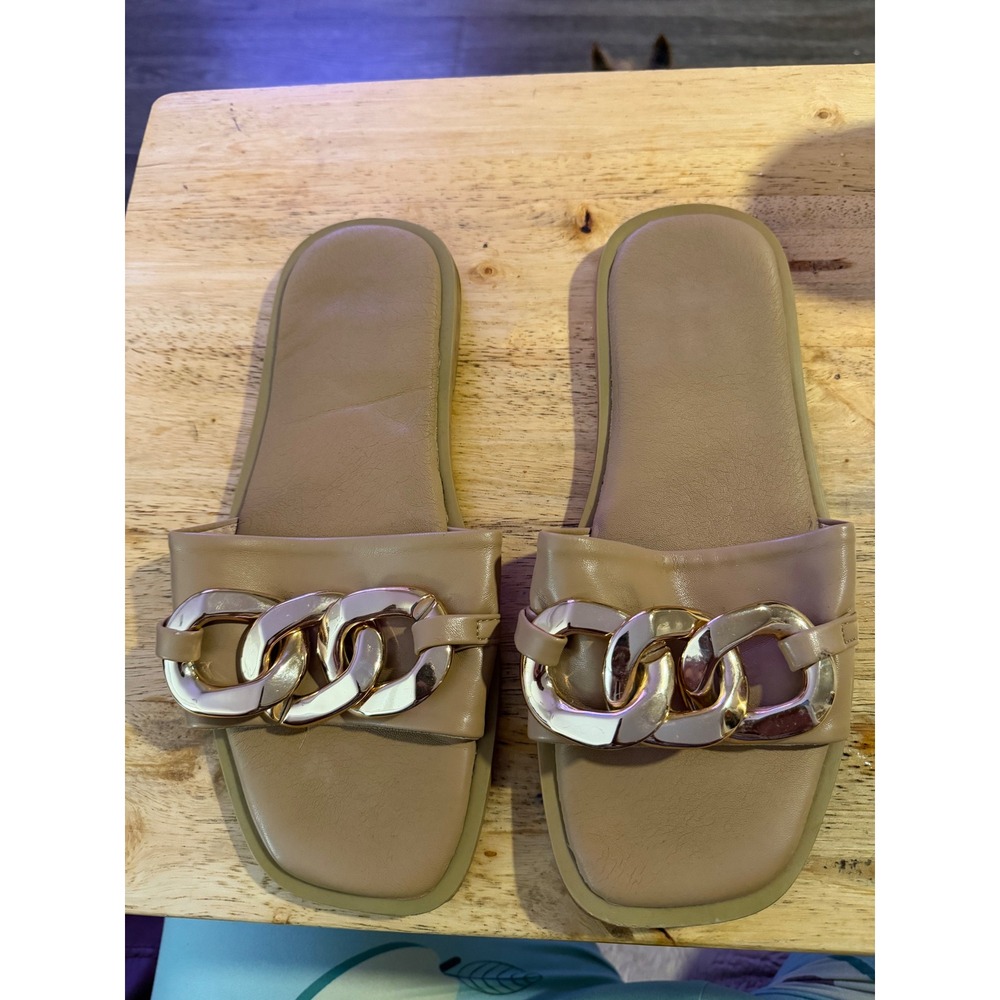Torrid Womens 9.5WW Tan Gold Chain Slide Sandals Square Toe Flat Wide Width